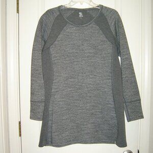 Title Nine Two Tone Gray Long Sleeve Tunic Top, Size L